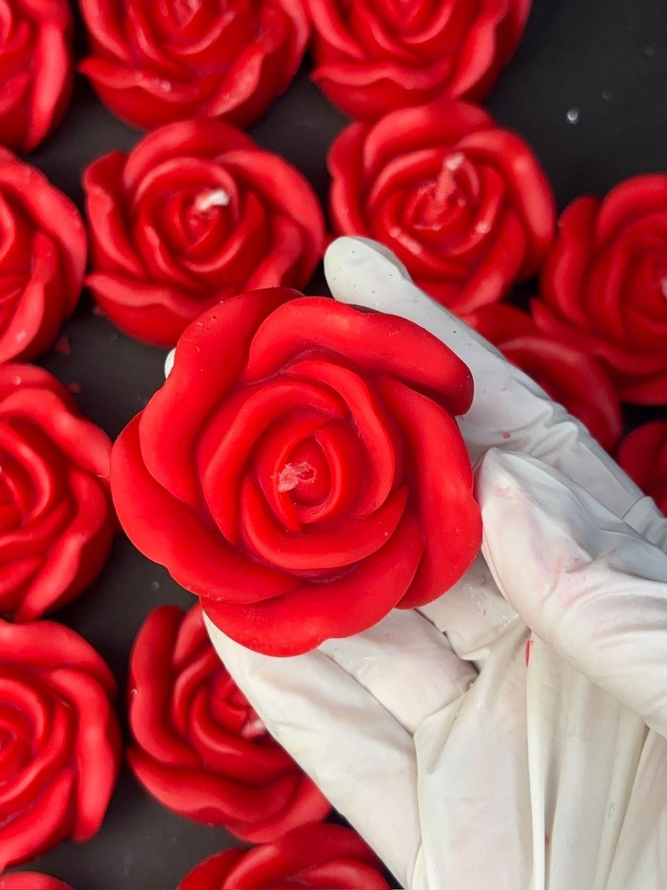 Eternal Scarlet Rose Candle